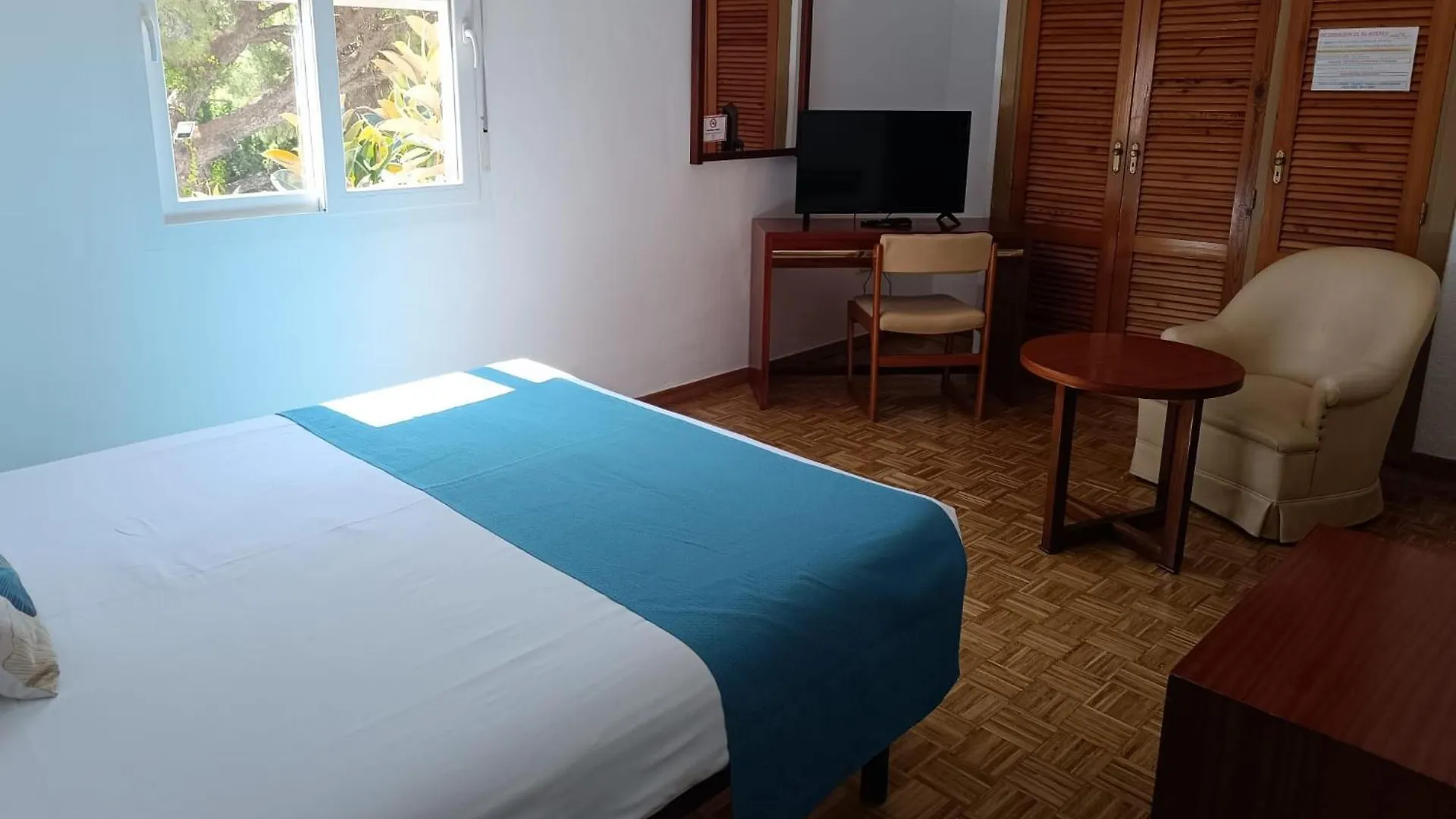 Hotel Santa Maria Palos de la Frontera 2*,